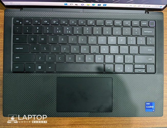 Dell Precision 5470's Backlit keyboard and trackpad review